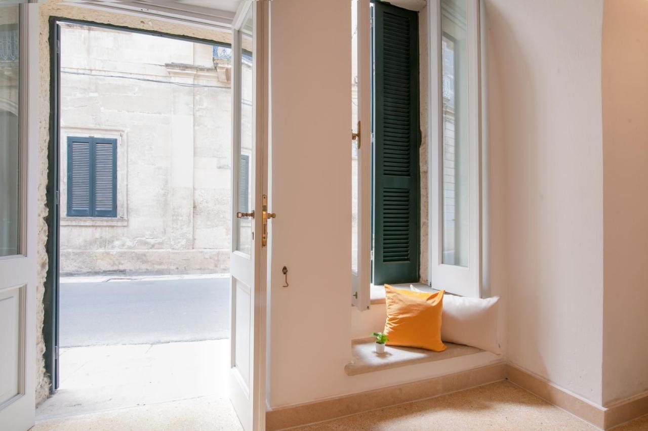 Blue Loft - Old Town Apartment Sit Lecce Exterior photo